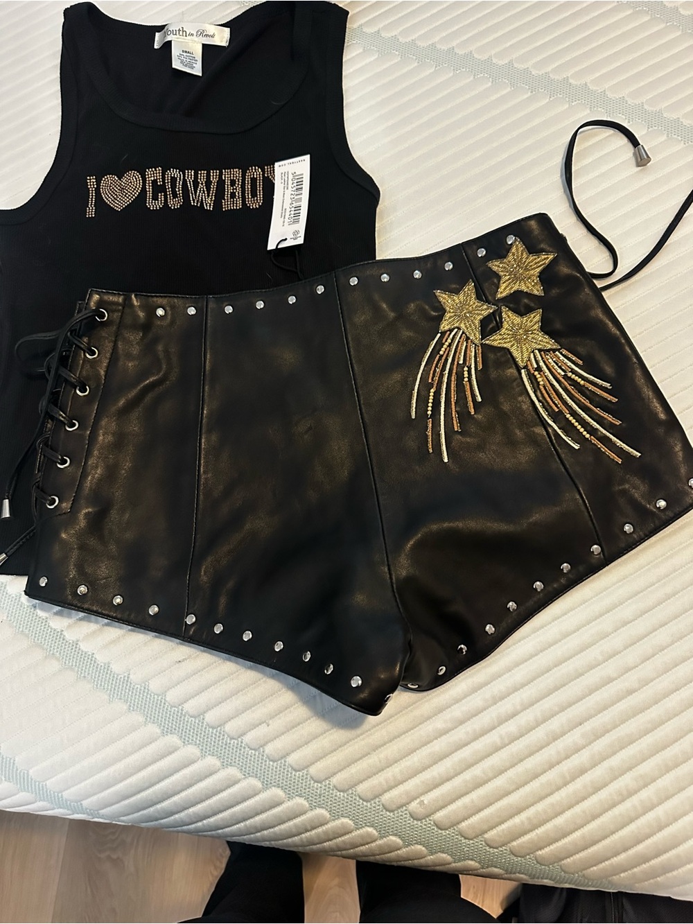 Nasty Gal Leather Star Shorts - Picture 2 of 2
